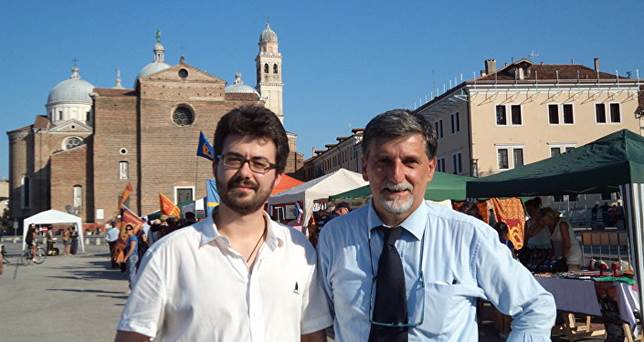 Davide Favero, il capogruppo della Lega Nord nel consiglio comunale di Padova (a sinistra), e Palmarino Zoccatelli, presidente del Comitato Veneto Indipendente