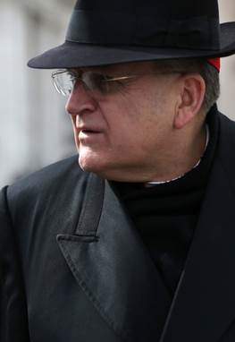 http://www1.pictures.zimbio.com/gi/Raymond+Burke+Cardinals+Attend+Final+General+jyNdQenq0upl.jpg